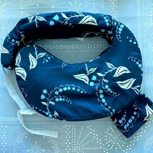 My Brest friend Nursing pillow-excellent condition